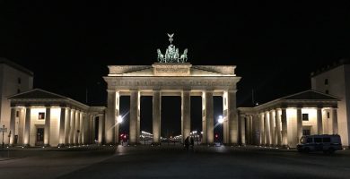 Puerta Brandenburgo de Noche